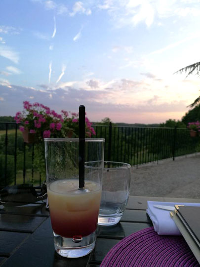 apperitif cocktail sunset