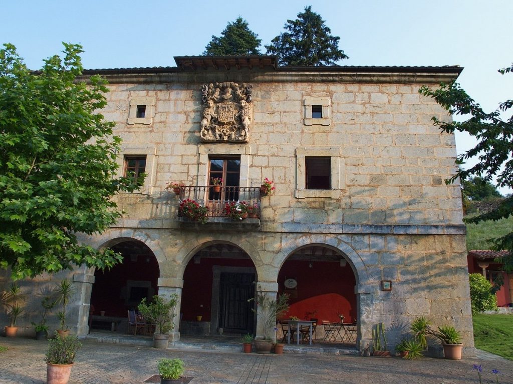 casona valle de Soba old stone casona