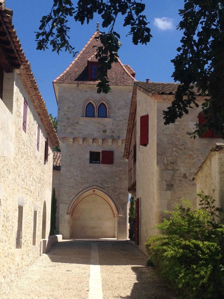 Hamlet,gers,stone buildings,tower