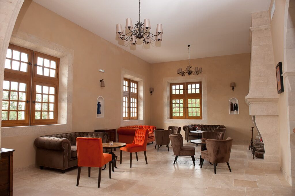 dinning hall, chateau